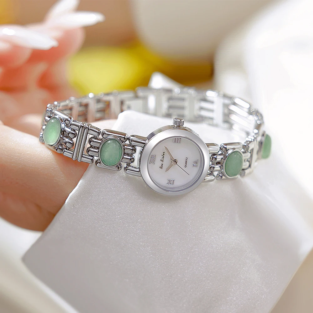 Women’s Fashion Watch Natural Jade Chain Quartz Watches Golden Simple Classic Daily Wear Gift Watches for Ladies Elegant Design