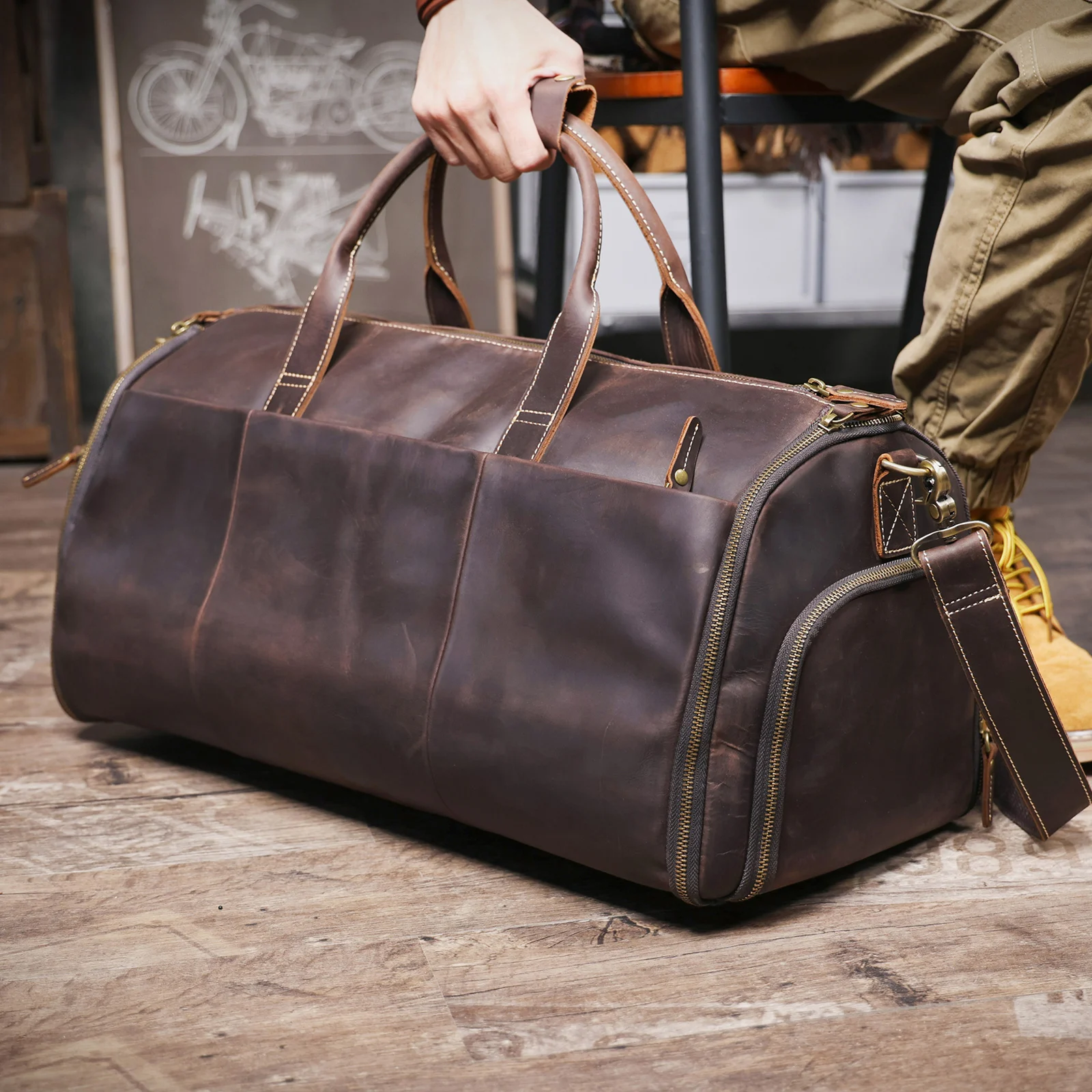 S.WORKER Echtleder-Reisetasche für Herren, große Kapazität, Vintage-Rindsleder-Reisetasche, Weekender-Sporttasche im Retro-Stil – Detail 5