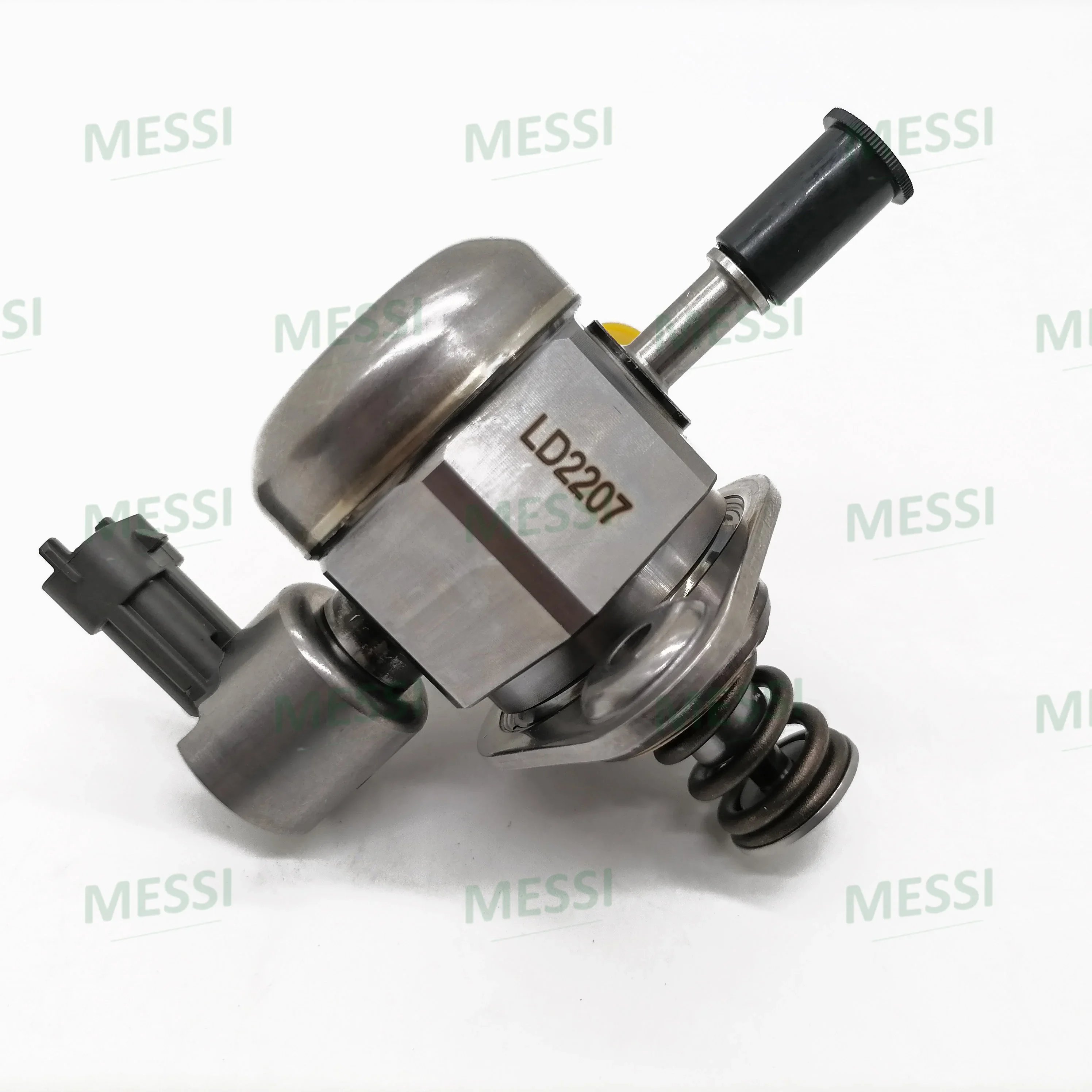 High Pressure Fuel Pump LR025599 for Lan d Rover Disco very Sport 2015-2017 Rang e Rover Evoque L538 2.0L L4 Turbo LD11255