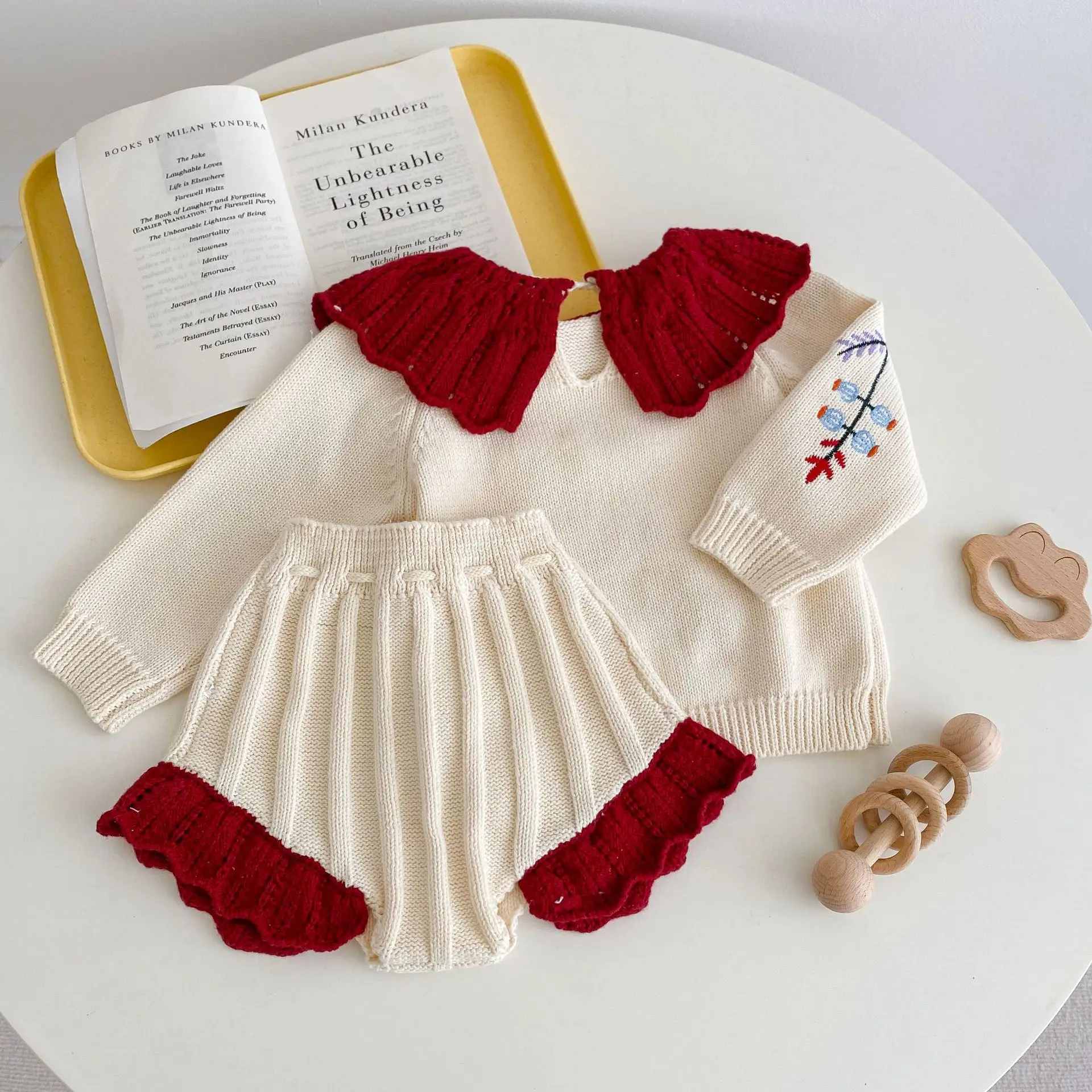 Instagram Spring and Autumn New Versatile Sweater Set Baby Girl Knit Set Embroidered Lotus Collar Top Lace Pants Two Piece Set