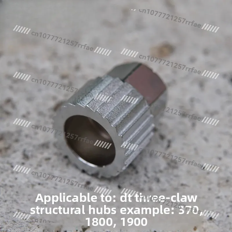 Three-claw ratchet tooth removal tool Hub thread ring