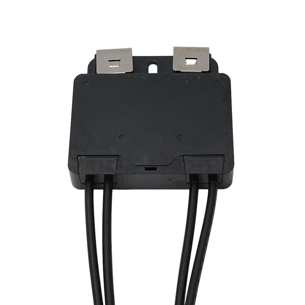 

Business Industrial PV Module Optimizer Solar Power 600W Photovoltaic Controller Intelligence Photovoltaic Power