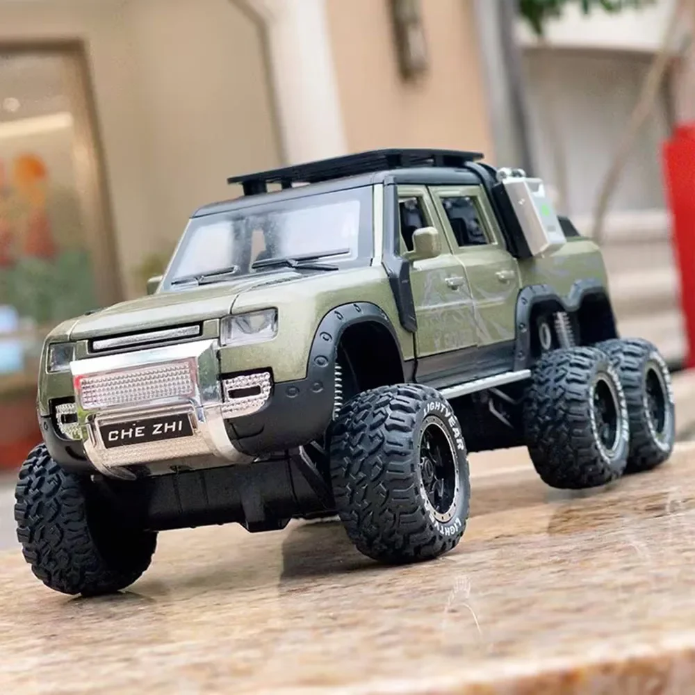 

1:24 сплав Land Rover Defender, литые под давлением игрушечные машинки, миниатюрная модель со звуковым светом, внедорожники, детские праздничные подарки