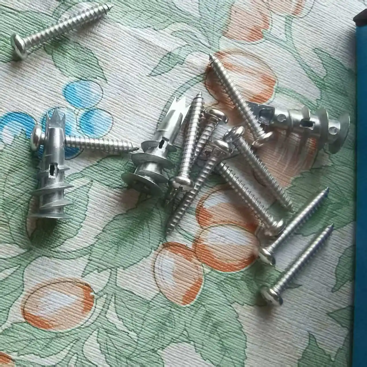 Heavy-Duty Drywall Anchor Set 20-400Pcs Plasterboard Drywall Anchor Drywall Bolt Self Drilling Drywall Anchors with Screws Kit