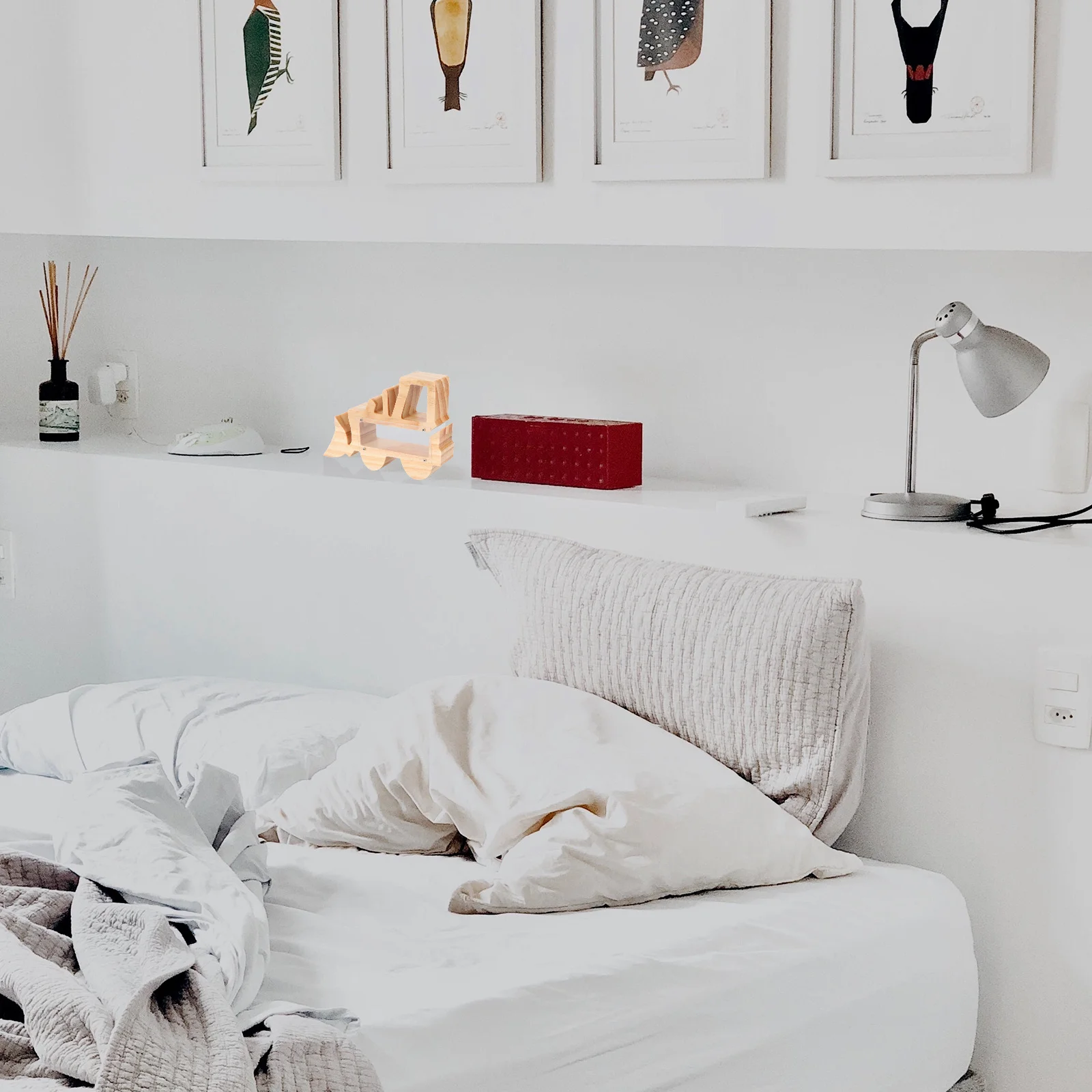 

1Pcs Creative Piggy Bank for Kids Wooden Saving Pot Educational Money Box Gift for Children Room Decor