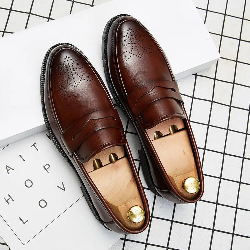 Luxury Brand Business Loafers Men's Slip-On Carved Leather Shoes Fashion Casual Shoes Wedding Shoe Men's Designer Men's Shoes