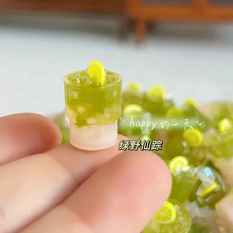 1:12 Scale Mini Dollhouse Ice Cube Cocktail Drink Model Simulation Mini Food Ornaments Doll House Accessories