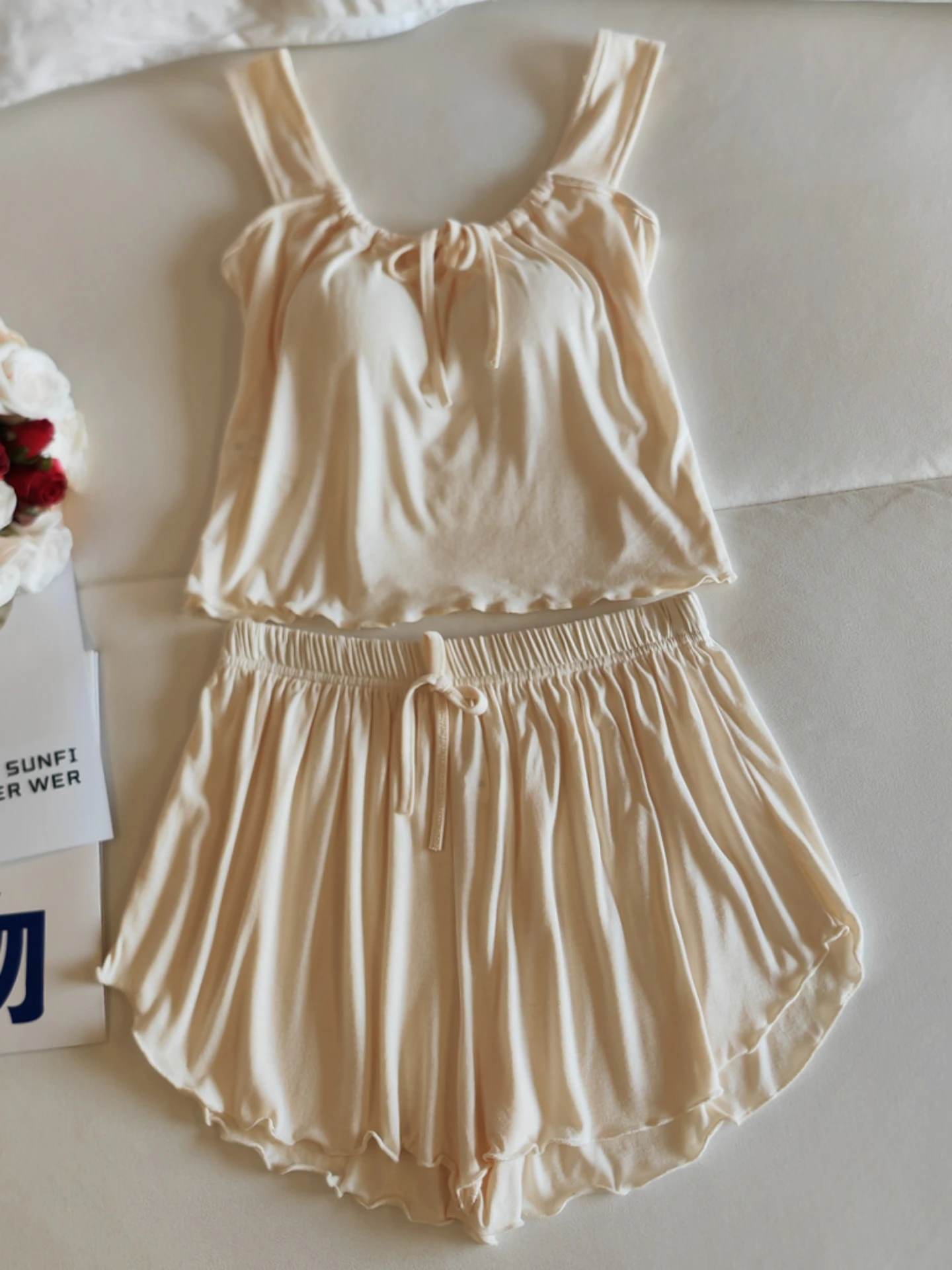 

Sexy Pure Desire Sle Modal Spwear Set with Chest Pad Women's Summer Thin ort Sve V-Ne Home Clothes Spring Autumn