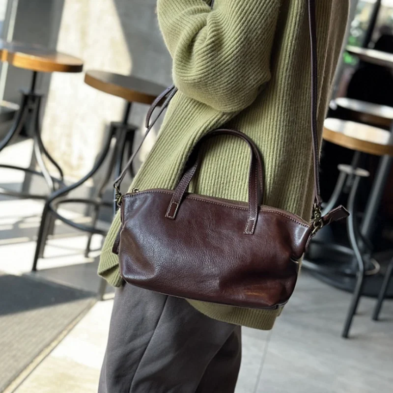 UKF Women's Full Grain Vegetable Tanned Leather Dumpling Handbag Soft Wrinkle Genuine Leather Top-Handle Bag with Detachable Str