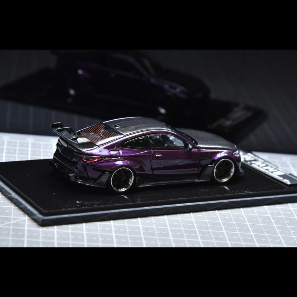 

SW 1:64 M4 2025 Beijing Model Exhibition Limited Edition Purple carbon top Alloy Car Model Collection Gift