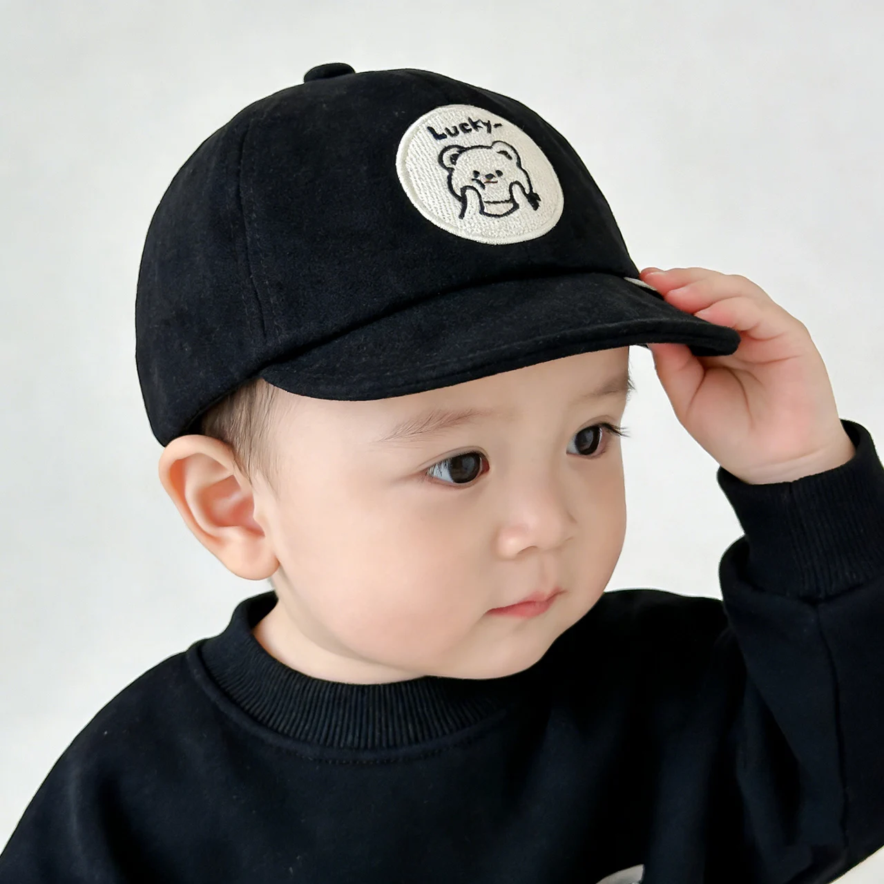 Solid Color Baby Baseball Hat Cartoon Embroidery Sunshade Suede Soft Brim Duck Tongue Cap Boys Girls Infant Newborn Casual Hat view 4