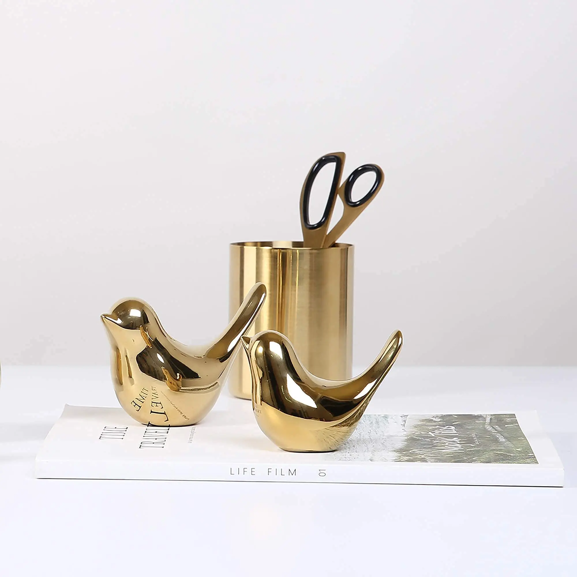 Golden Bird Figurines Modern Ceramic Bird Statues Animal Sculpture Home Decor Crafts  for Living Room, Bedroom, Office Desktop