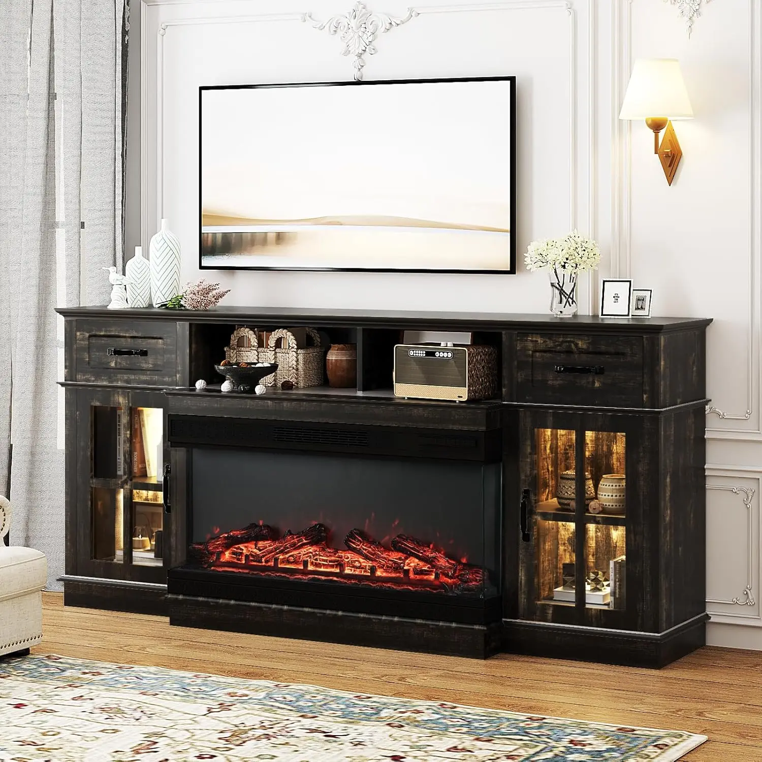 

Подставка для каминного телевизора до 80-дюймовых телевизоров, 3-сторонний стеклянный развлекательный центр с электрическим каминным обогревателем, стеклянными дверцами и ящиком