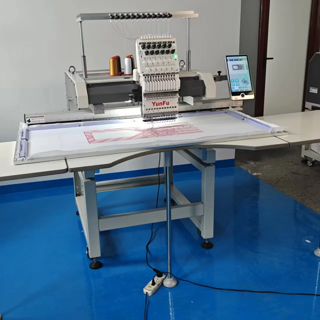 Single Head 15-Needle Flat Cap Embroidery Machine High-Accuracy Big Worktable 1200 RPM Home Use New Computerized