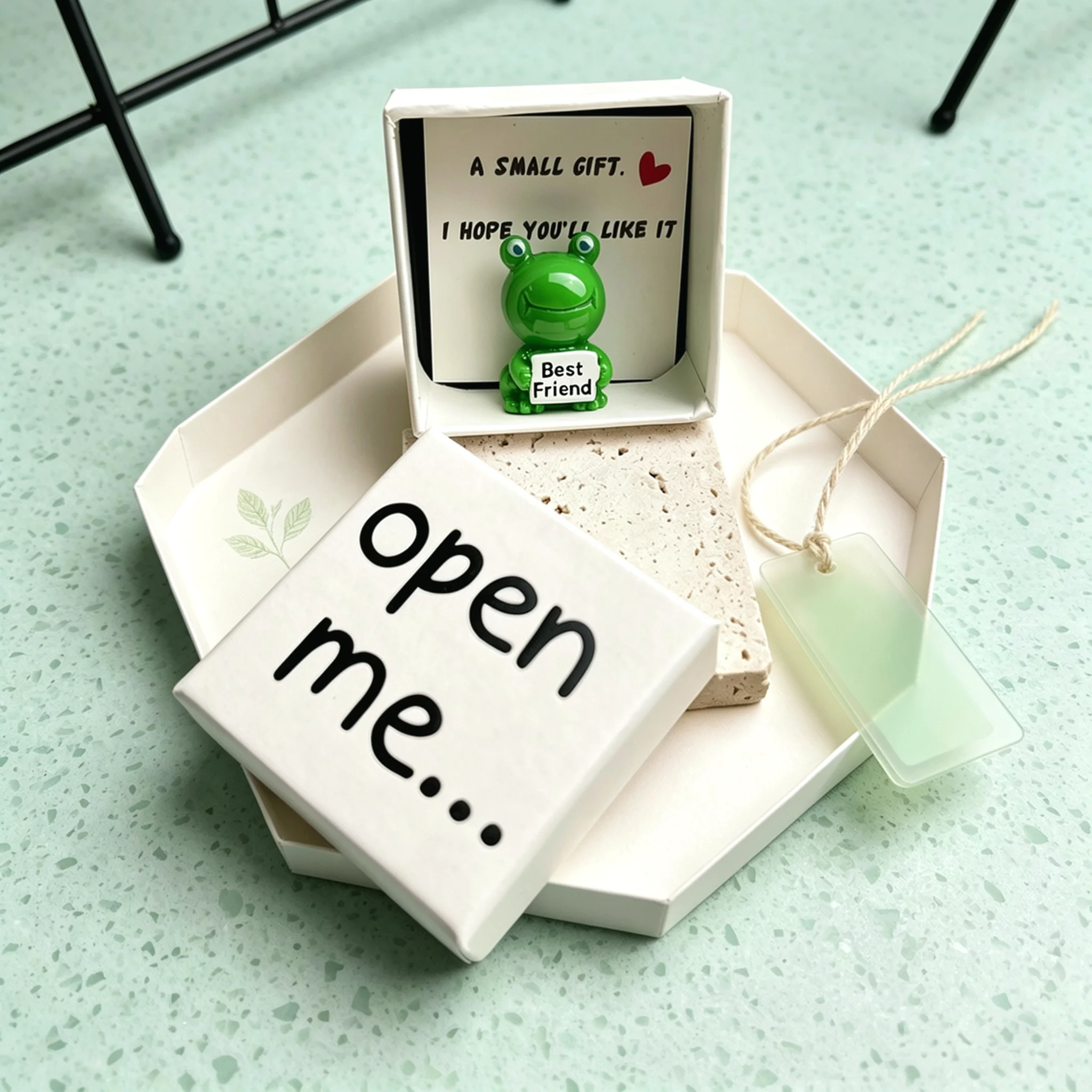 Cute Frog Box Gift, Open Me Su - Packaging 评论和价格