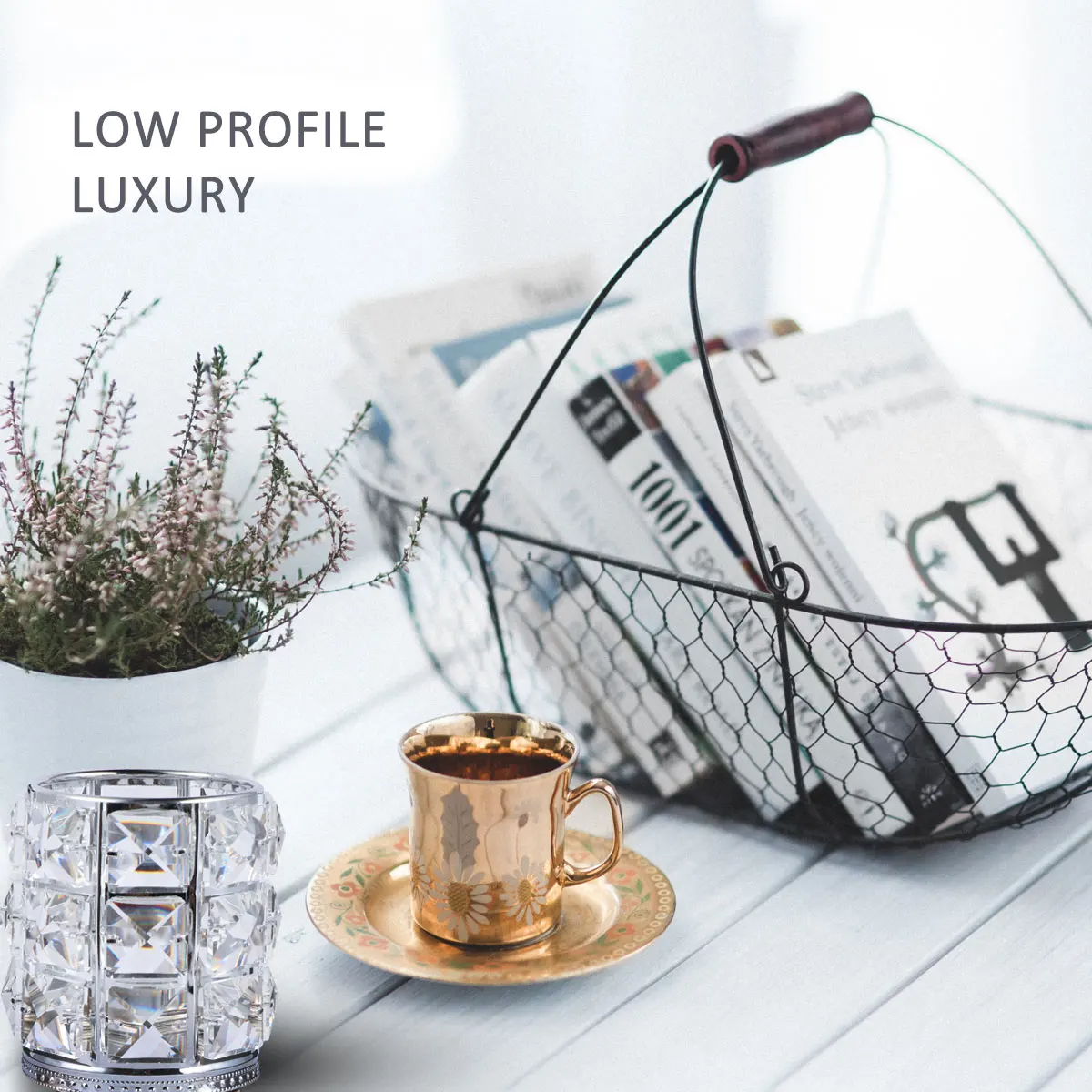 

Crystal Makeup Brush Holder Clear Organizer for Bathroom Bedroom Vanity Table Storage Container Desk Accessories