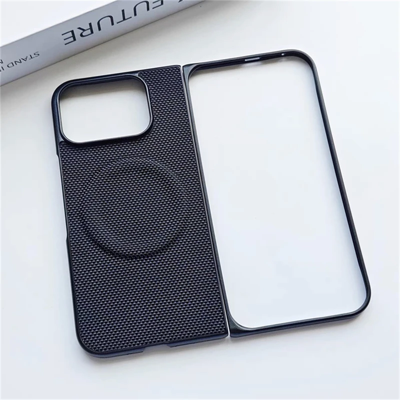 

Чехол для Google Pixel 10 Pro, складной чехол с магнитными магнитами, нейлоновая тканая матовая кожа, приятный для кожи чехол для телефона, противоударный корпус