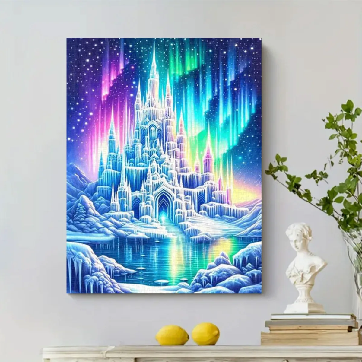 1000 قطعة من أحجية الصور المقطوعة على شكل قلعة الجليد أورورا: مملكة جليدية ملونة تحت السماء المرصعة بالنجوم، مع تأملات على سطح البحيرة، CR