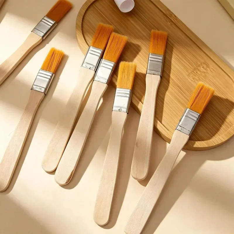 Paint Brushes Wooden Handle Nylon Bristle Paint Brush Set for Oil Painting Dusting Cleaning Edge Trim Painting Brushes Hand Tool