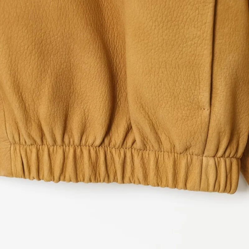 KEYANKETIAN Jesienno-zimowa nowa damska kurtka skórzana wiatroodporna z wysokim kołnierzem zapinana na jeden guzik, kurtka pilotka, płaszcz skórzany damski