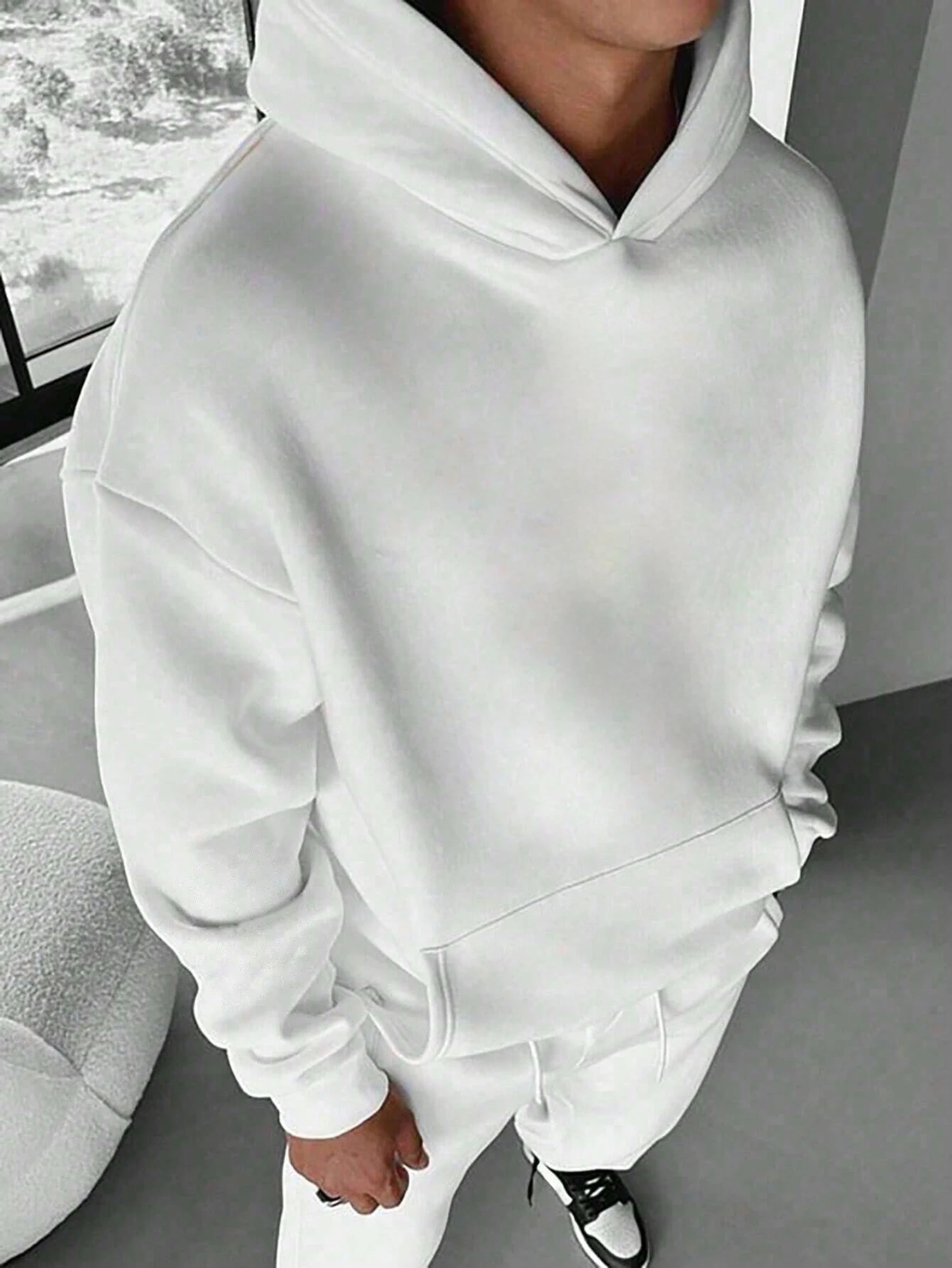 เสื้อสเวตเตอร์คอกลมผู้ชาย พิมพ - Street Fashion Monaco บทวิจารณ์และราคา