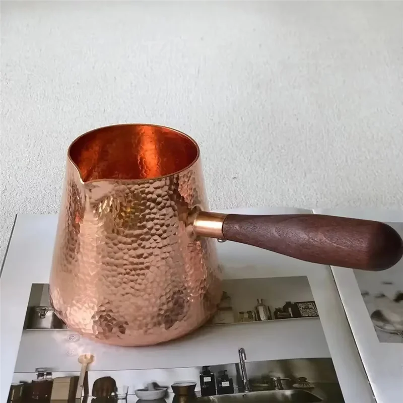A27F-500Ml Pure Copper Latte Pitcher Milk Jug With Wooden Handle Kettles Hammer Handcraft Drinkware Tableware