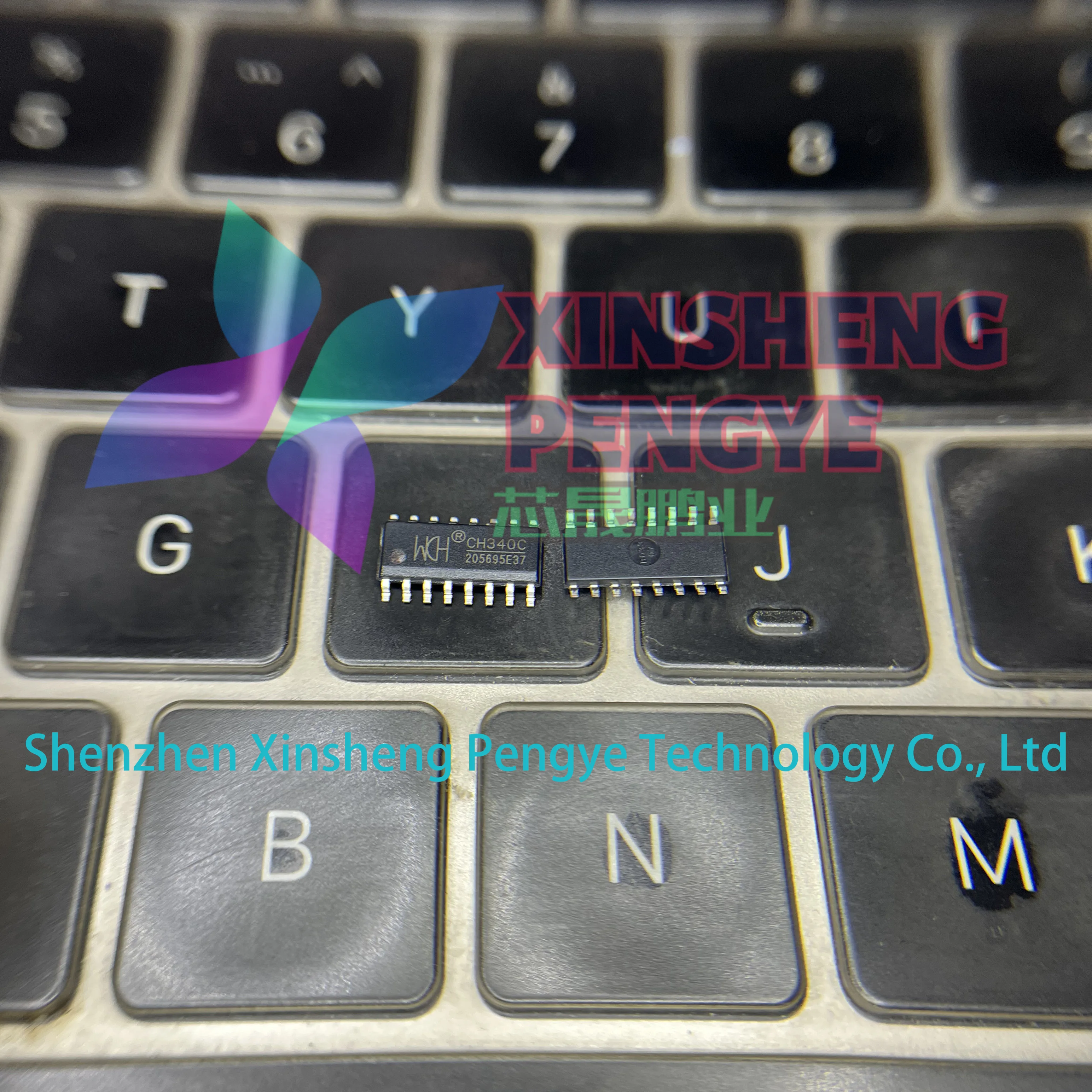 고품질 CH340C 패키징 SOP-16 USB2.0 USB 변환 칩 트랜시버 IC 재고 있음