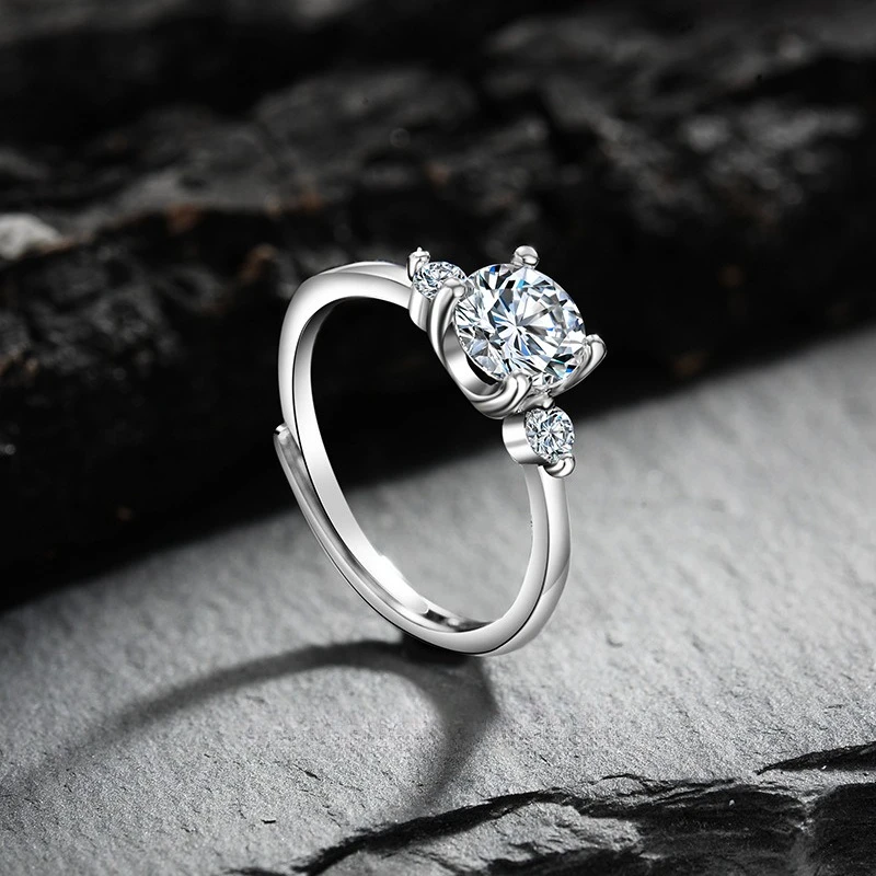 

Новое кольцо из стерлингового серебра 925 пробы, 1 карат, муассанит, высокое качество для женщин, свадебные украшения, очаровательное вечерние модное кольцо