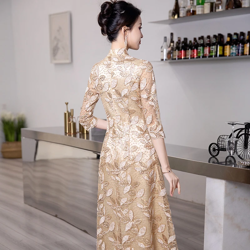 Champagne Lace Mother Of The Groom Dresses Vintage High Neck A-Line Tea-Length Women Wedding Guest Dresses