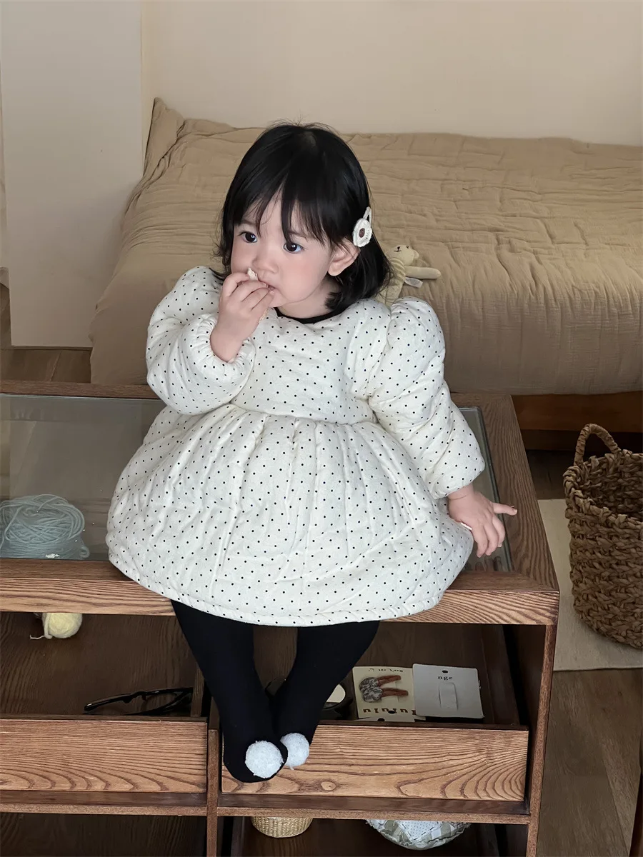 

2024 Winter New Baby Girl Long Sleeve Warm Dress Plus Velvet Thick Girls Cotton Padded Dress Infant Toddler Cute Dot Print Dress