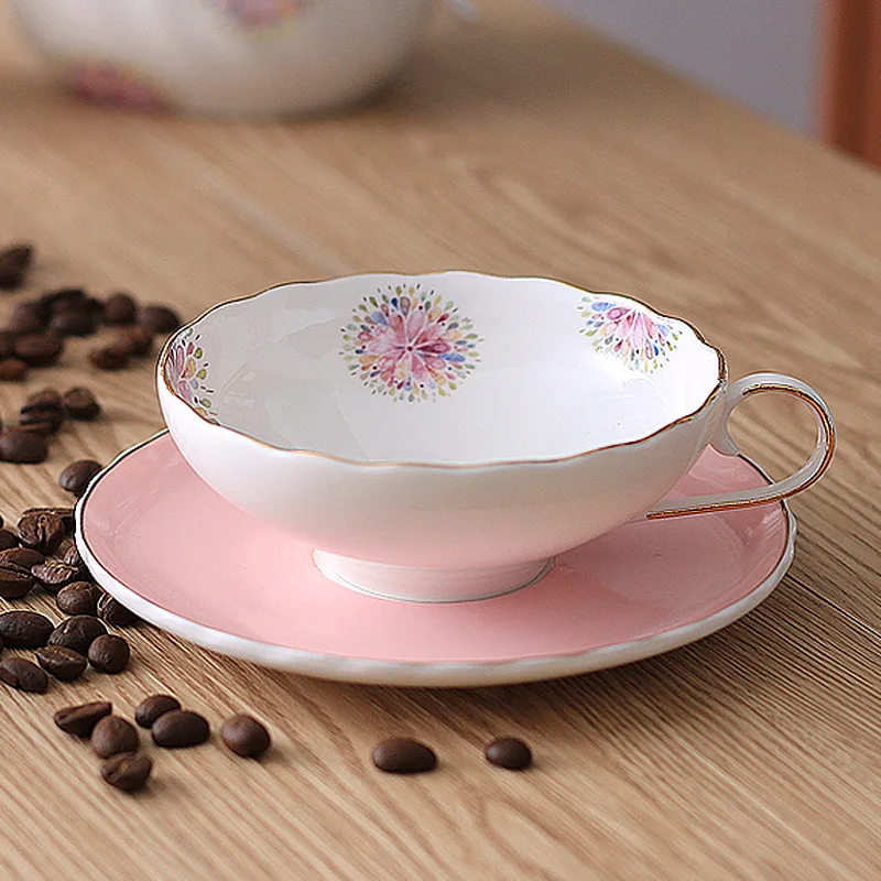 British Afternoon Tea Set Luxury Exquisite Ceramic Coffee Cup with Saucer Bone China Milk Mug European Style Tea Set for Home