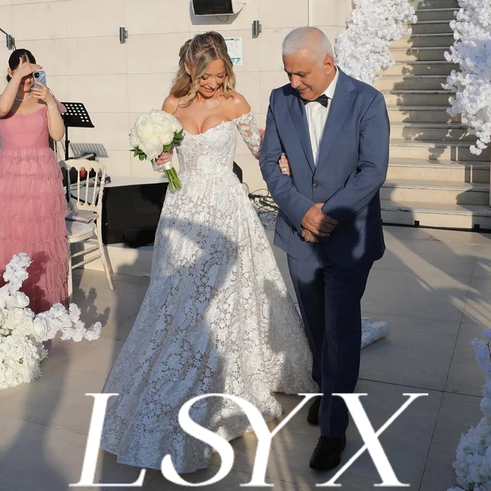 LSYX Robe de mariée personnalisée en dentelle à épaules dénudées avec manches longues, train, design élégant, silhouette intemporelle