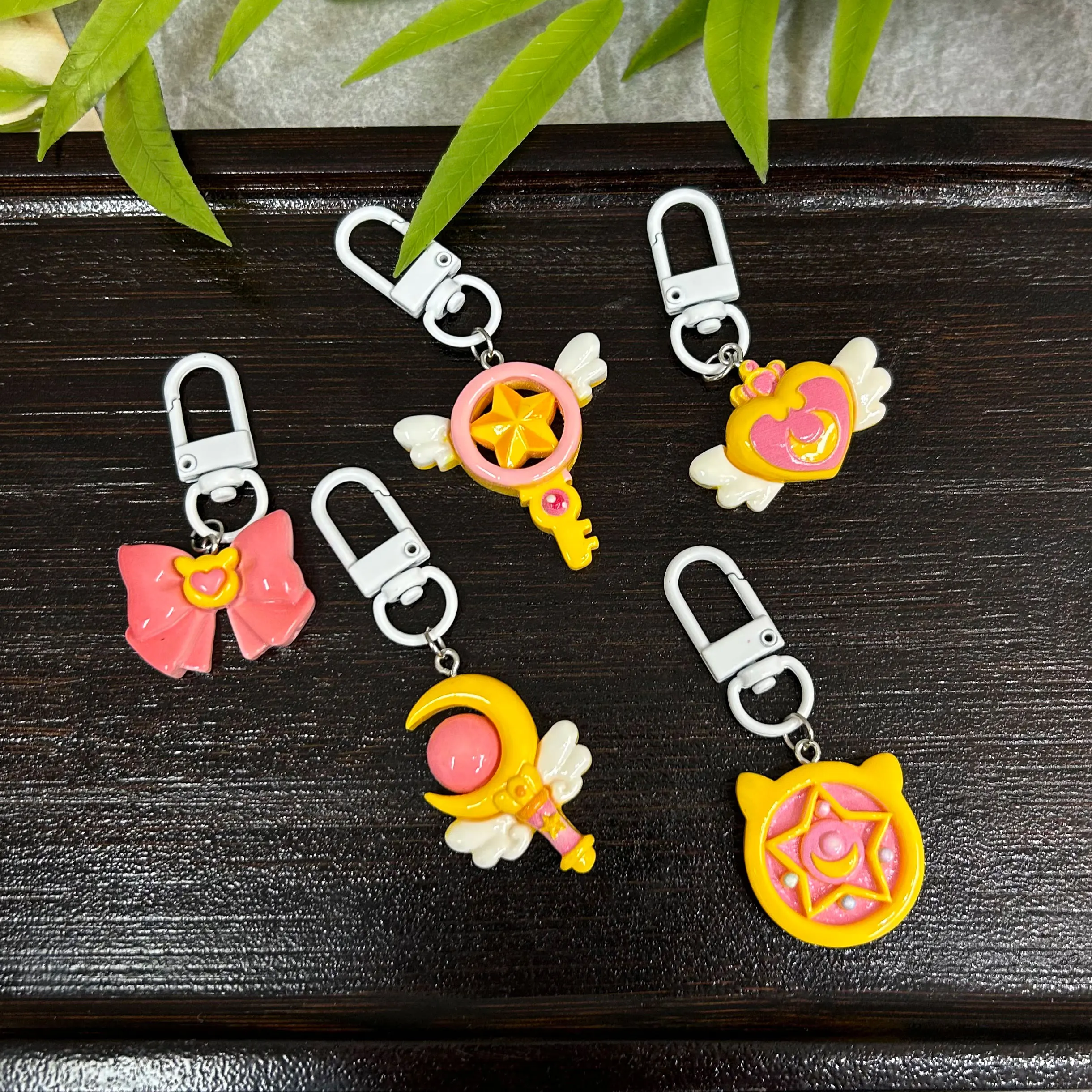 

1pc Cute Resins Beads Keychain Pendant Loose Beads Charms For Handmade DIY Jewelry Making DIY Earring Necklace Accessories