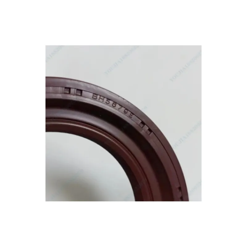 Excavator accessories 4M40 engine inlet crankshaft front and rear oil seals  BH6237E (90.5 * 114 * 12)/BH5679 (50 * 74 * 11)