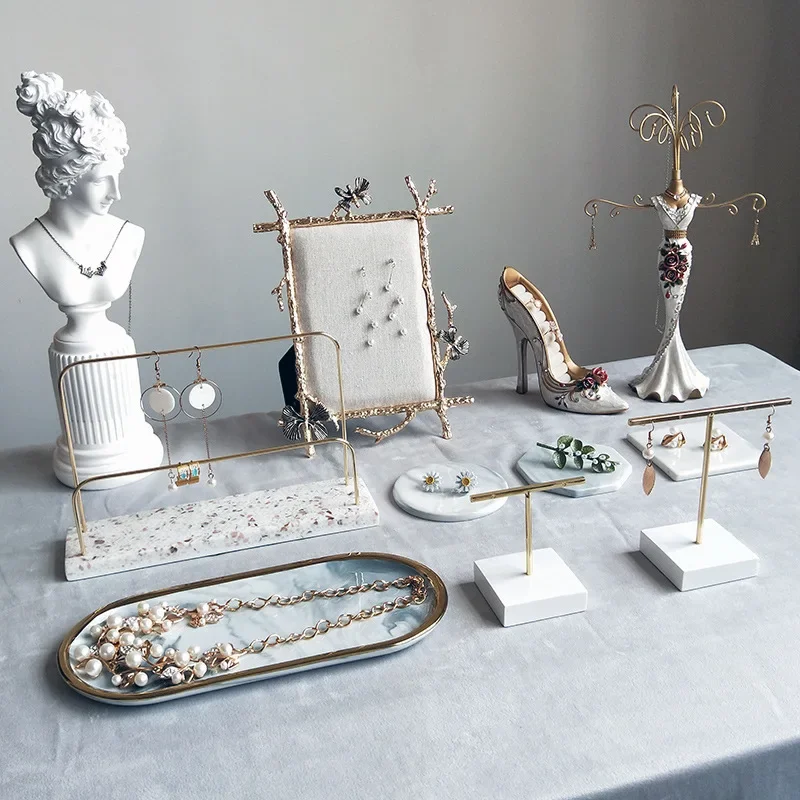 

Jewelry Shelf Display Stand Vertical Princess European Creative Earrings Earrings Jewelry Edition Jewelry, Gifts