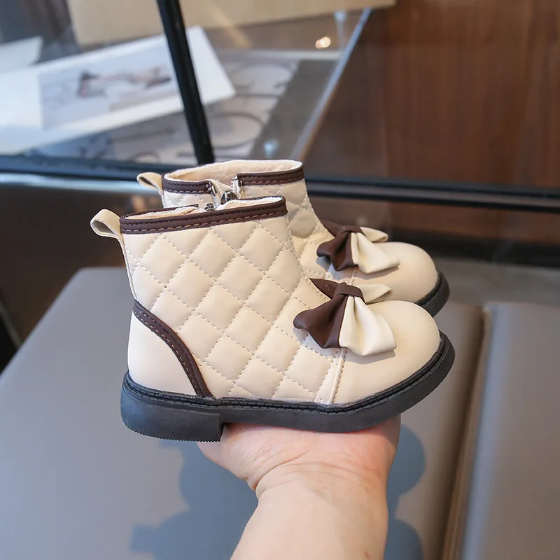 

2025 Winter Girls Ankle Boots Warm Sweet Bowknot Kids Causal Princess Short Boots Patchwork Fashion Children Plush Boots