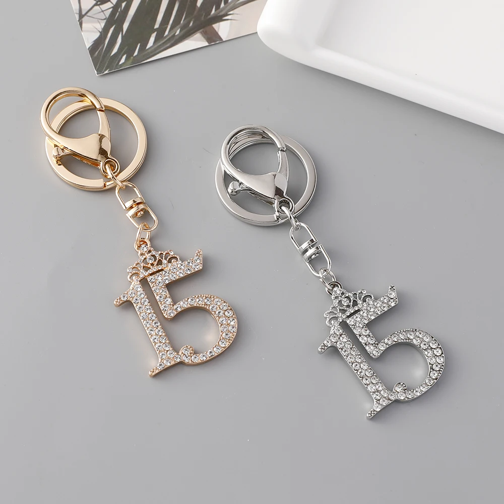 15th Anniversary Keychain 15th Birthday Key Ring Queen\'s Crown Pendant Concert Souvenir Gift