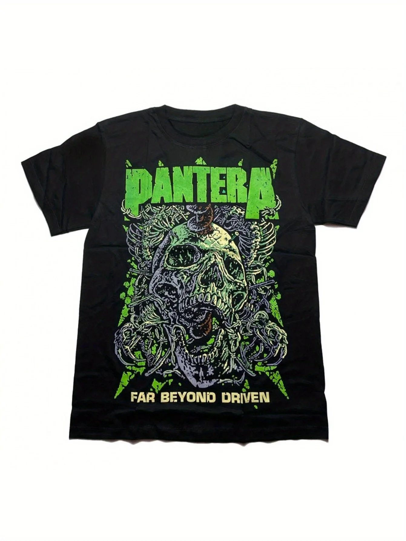 Мужская футболка с рисунком металлической ленты в богемном стиле — с коротким рукавом, хлопок, черный, с зеленым и белым принтом черепа, Far Beyond Driven