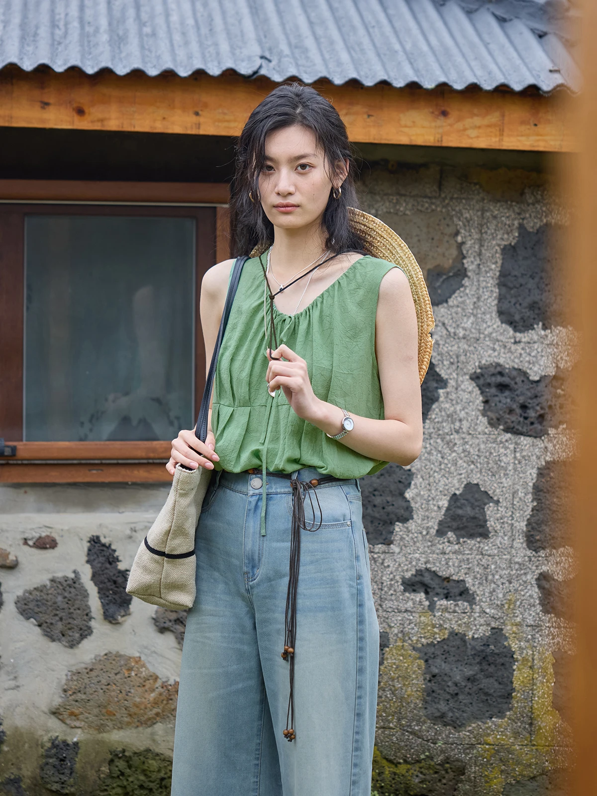 

Женская льняная блузка Solighter с V-образным вырезом, летняя коллекция 2025, новинка, свободный крой, стандартная длина, цветная