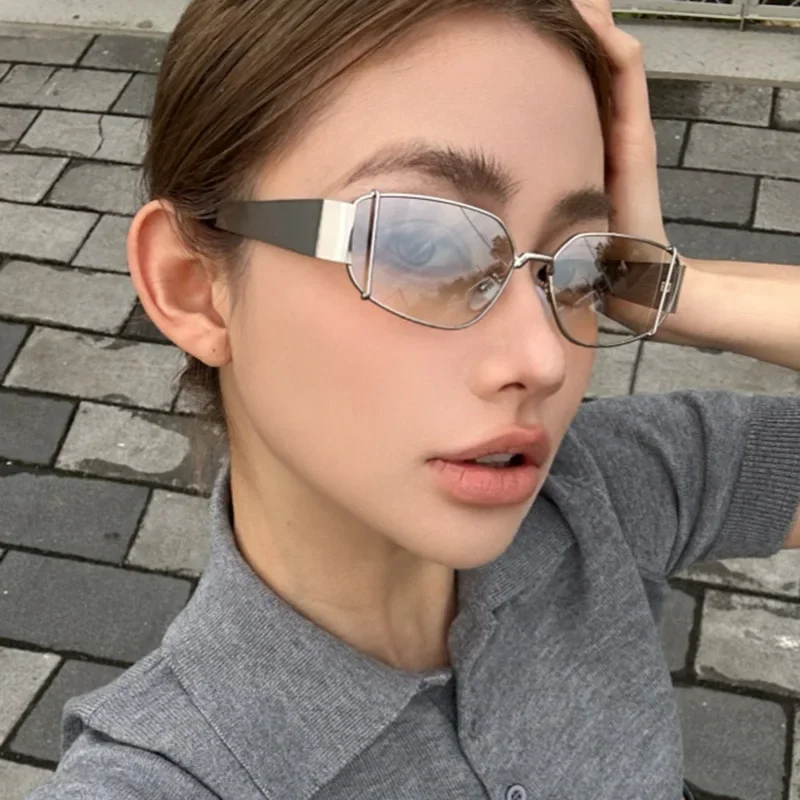 New Fashionable Leisure Sunglasses Advanced Unisex UV400 Sun Protection Street Photography Beach Travel Shades Glasses