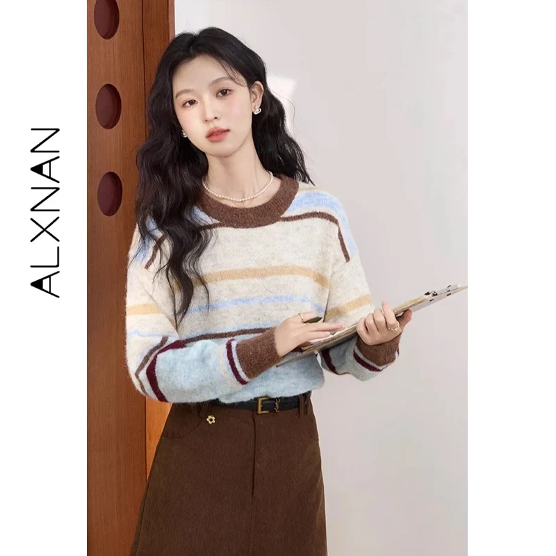 ALXNAN سترات نسائية مخططة برقبة دائرية بلوفرات محبوكة فضفاضة لخريف 2025 ملابس تريكو حلوة غير رسمية متعددة الاستخدامات L51527