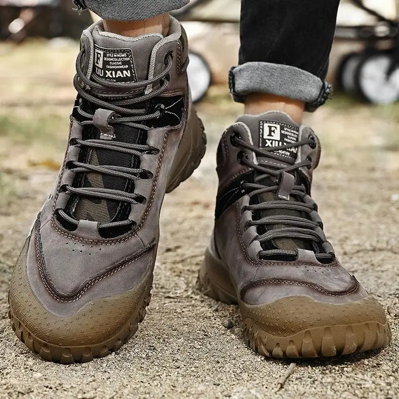 

Men's Outdoor Hiking Walking Casual Shoes Comfortable and Versatile Unisex Winter Warm Thickened Fleece Shoes