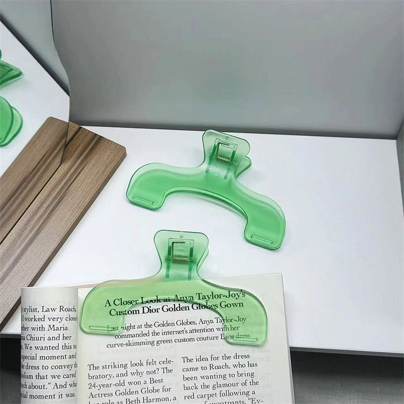 Transparent Plastic Large Book Clip Simple Reading Aid Fixed Book Holder Bookmarks Creative Design Practical Note Holder