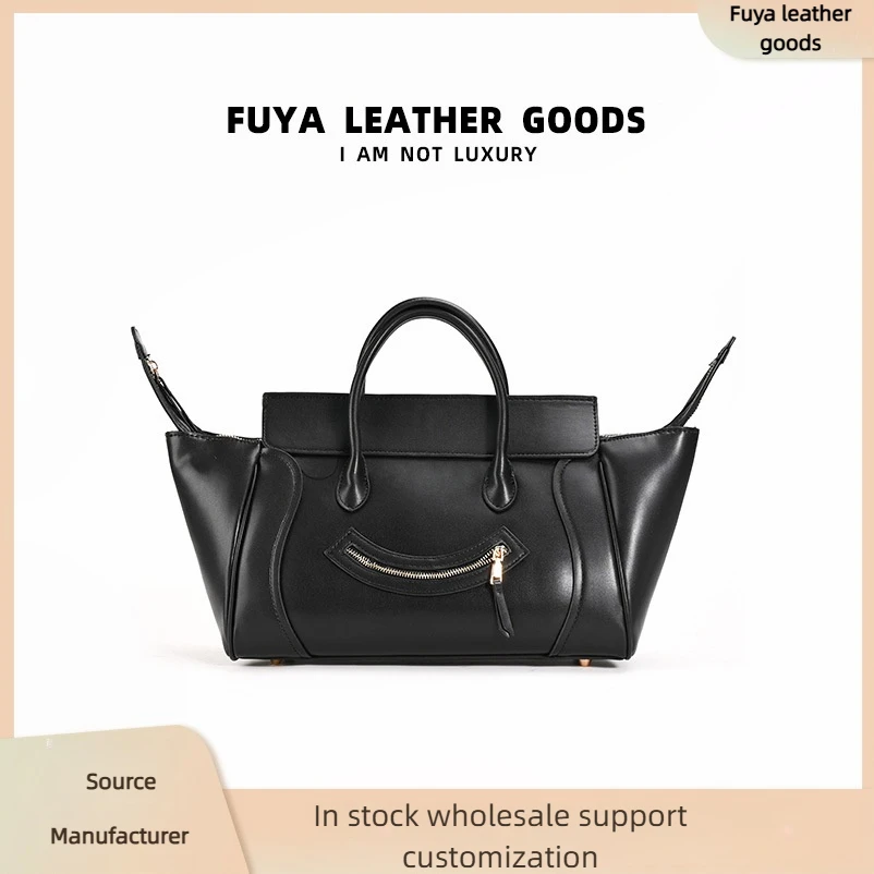 

New style smile wings large capacity tote bag high value fashionable simple women bag casual all-matching shoulder messenger bag