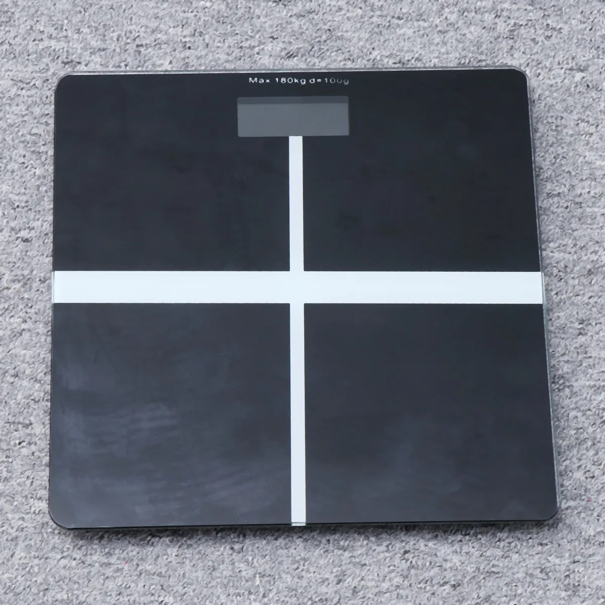 

Электронные весы для тела с высокой точностью, 4 датчиками, точностью до 1 г, ЖК-дисплеем, черные, для домашнего использования и измерения веса.