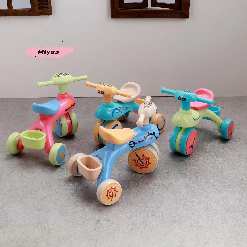 1Pcs Mini Tricycle Dollhouse Toy - Simulation Small Bike Model for Home Scene Decoration Doll House Accessories