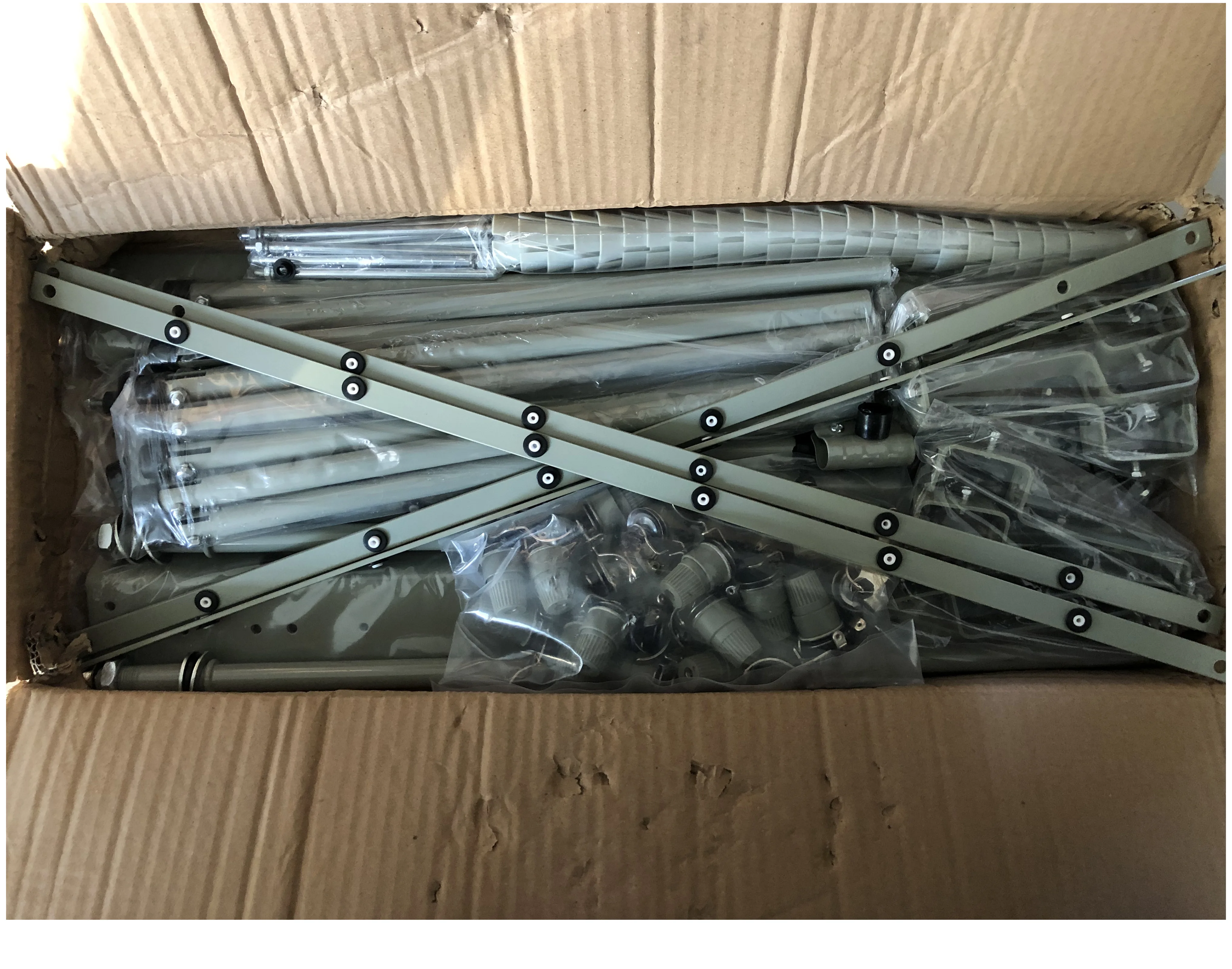 

Boutique Siruba Senben Jack Baihui Multi-Needle Machine Rubber Car 12 Needles Wire Frame Yarn Trapper Component Parts High Quali
