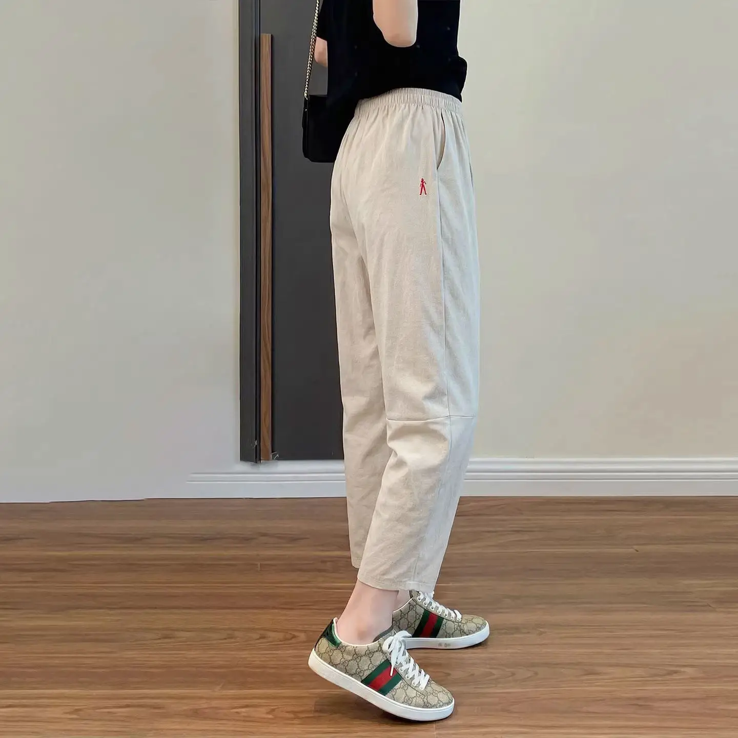 

White Quick Dry Sport Pants Women Summer New Thin Wide Leg Eighteen Pants Elastic Waist Harem Balloon Leggings Casual Trousers