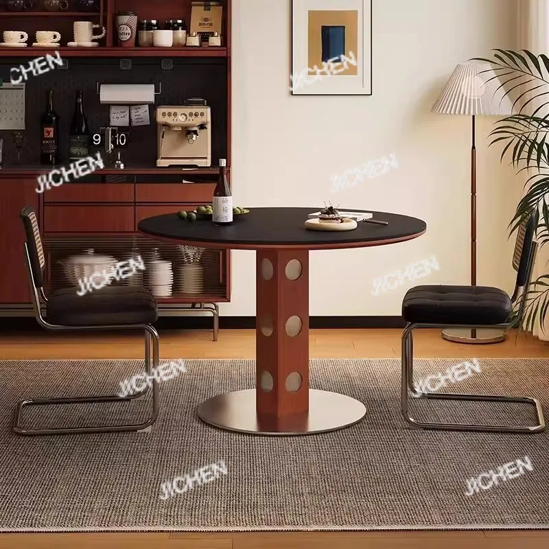 中世風の丸テーブル、レトロな丸ダイニングテーブル、シンプルな北欧風無垢材の小さなアパート、モダンな岩板の交渉用ダイニングテーブル