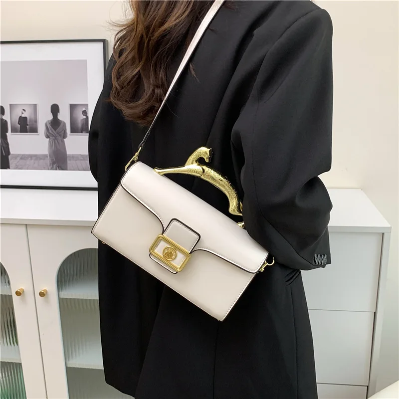 SH113 Women Luxury Brand Design Leather Bag New Ladies Metal Buckle Simple Fashion Shoulder Bag Party Oblique Bag